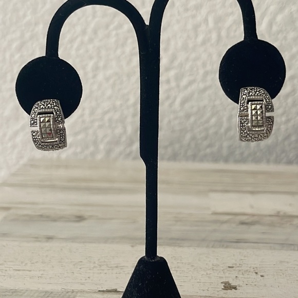 Gorgeous Judith Jack Sterling Silver Marcasite Hoop Earrings.